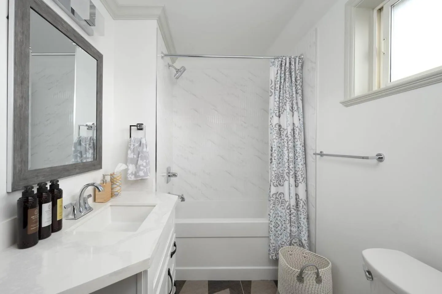 Boutique Beach Apartment Βανκούβερ 0*,  Καναδάς